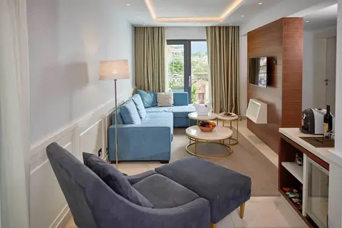 HUMA Kotor Bay Hotel & Villas in Kotor — foto 14