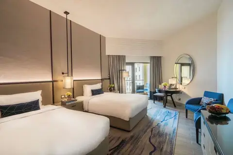 Amwaj Rotana in JB Gastropub — foto 3