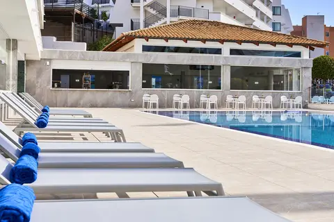 Globales Torrenova in Magaluf — foto 29