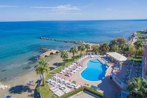 Xenos Kamara Beach in Zakynthos Municipal Unit, foto 23