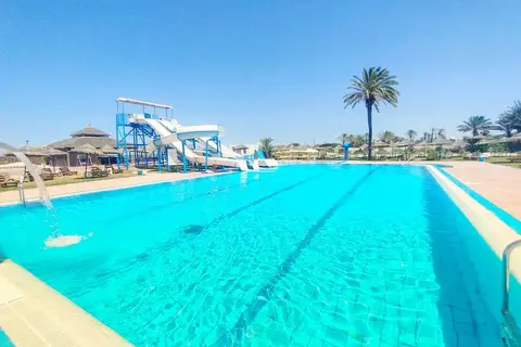 Neptunia Beach in المنستير — foto 2