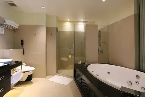 Siri Sathorn Bangkok in Bangkok — foto 11