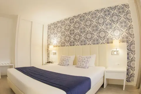 Masa Hotel Almirante in Almada — foto 3