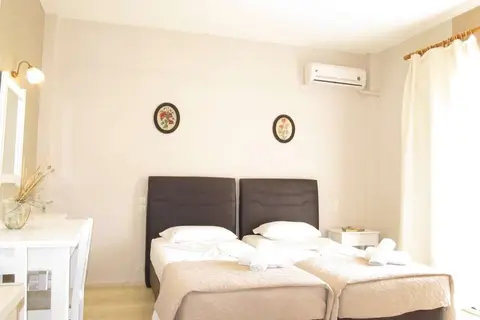 Irini Studios in Δημοτική Ενότητα Μαλίων — foto 19