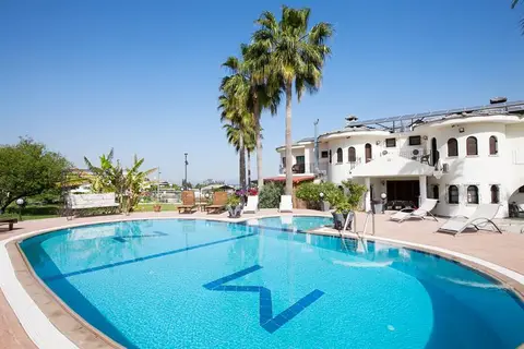 Meryem's Hotel in Girne — foto 8