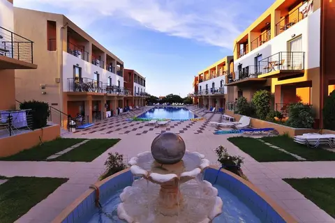 Sunrise Village Hotel in Platanias (Chania) — foto 18
