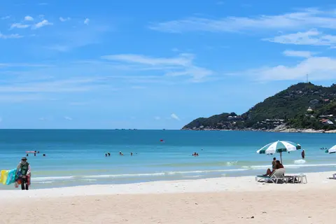 Hotel First Bungalow Beach Resort in บ้านบางรักษ์ — foto 19