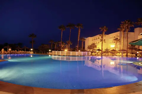 Hotel Club Tropicana & Spa in Ramada Liberty Resort, foto 23
