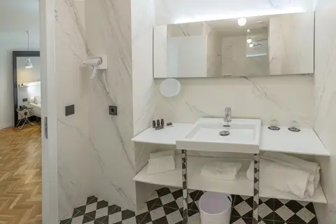 SH Ingles Boutique Hotel in Valencia — foto 9