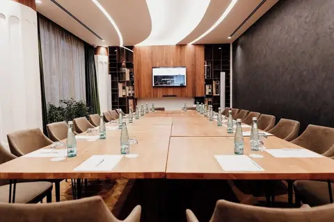 Marinaj Hotel in Tirana — foto 23
