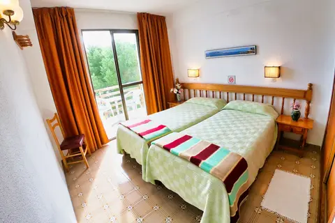 Bon Aire Apartments in Peguera — foto 26