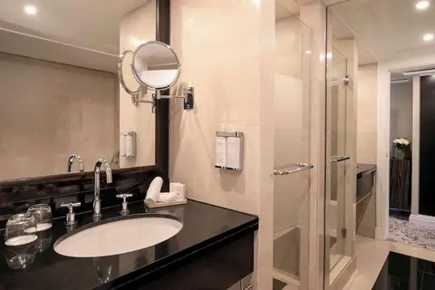 Warwick Paris in Parijs, foto 16