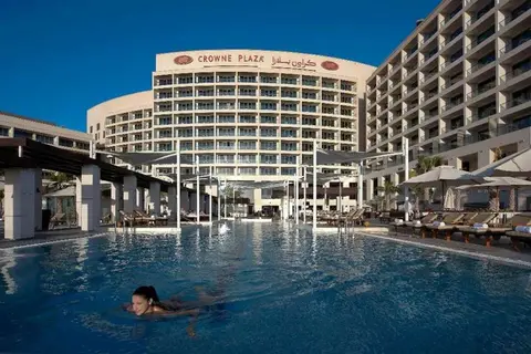 Crowne Plaza Abu Dhabi Yas Island in جزيرة ياس