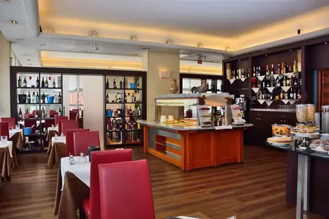 LH Hotel Sirio Venice in Venetië — foto 18