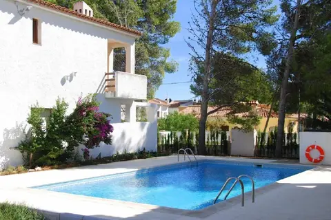Rentalmar Adosados El Pinar in Calafell
