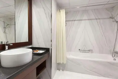 Howard Johnson Bur Dubai in Dubai — foto 15