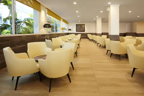 Las Arenas Affiliated by Melia in Benalmádena — foto 17
