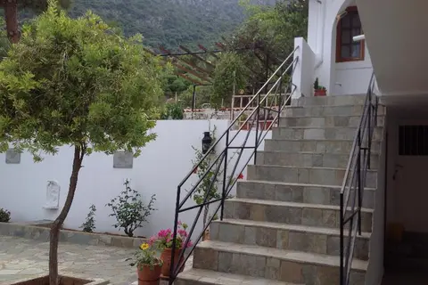 Travlos Studios in Ιθάκη (Πισαετός) - Κεφαλονιά (Πόρος) — foto 6