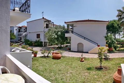 Pela in Κεράμι — foto 13