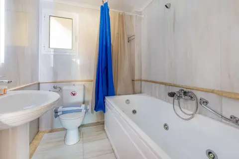 Oscar Villa & Studios in Katastari, foto 8