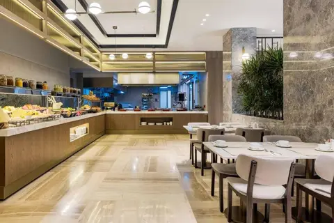 Mövenpick Living Istanbul Çamlivadi in Fatih — foto 10