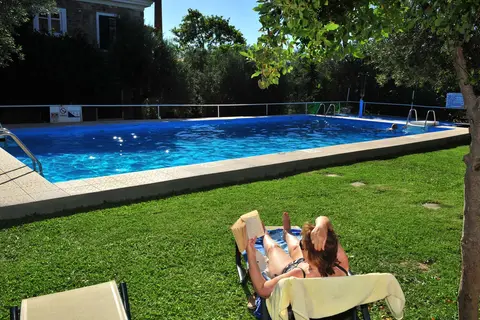 Amfitriti in Μόλυβος — foto 6