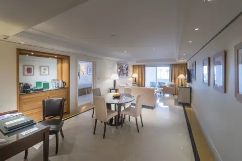 Amphitrite Palace Beach Hotel & Convention Centre in Rabat, foto 4