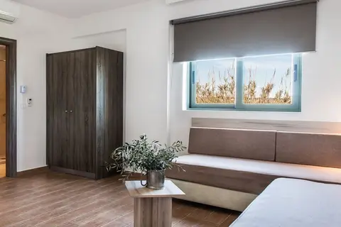 Gerona Mare Apartments in Γεράνι — foto 11