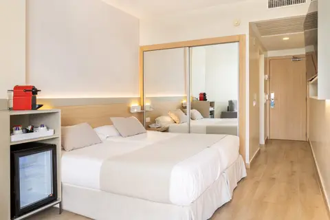 Hotel Samos in Magaluf — foto 13