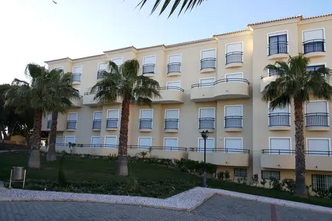 Hotel Plaza Real in Mexilhoeira Grande — foto 5