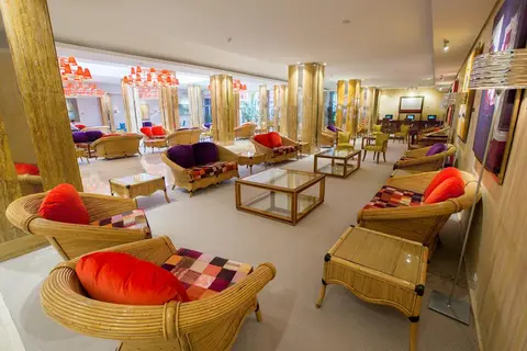 Bull Hotel Reina Isabel & Spa in Villanueva de las Torres — foto 10