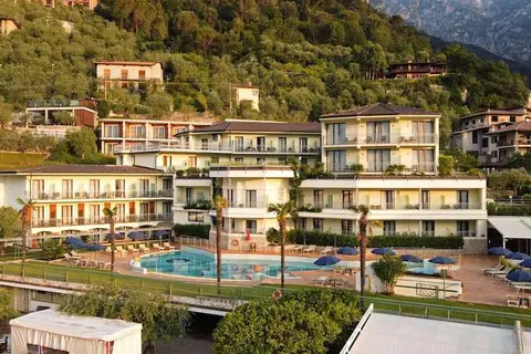 Hotel Royal Village in Limone sul Garda — foto 2