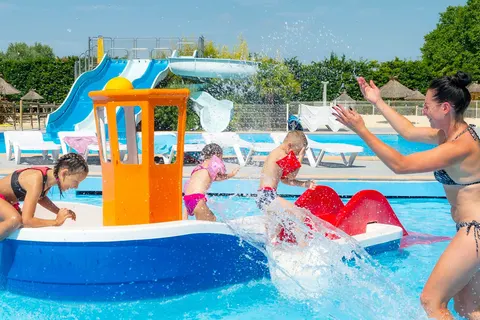 Camping Château De Galaure foto 11