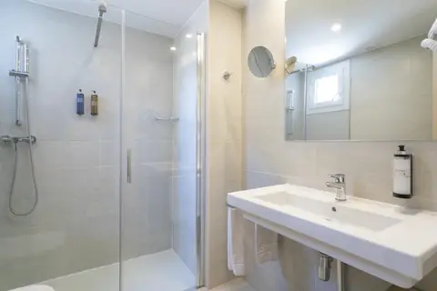 Halley Hotel & Apartments, Affiliated by Meliá in Benidorm — foto 12
