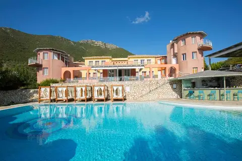 Red Tower Hotel in Δημοτική Ενότητα Λευκάδος — foto 14