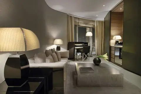 Armani Hotel Dubai in Dubai — foto 29