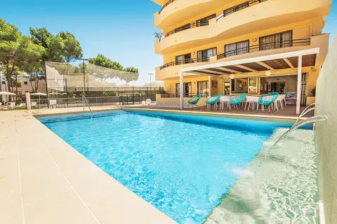 Petit Garden Hotel by Flacalco in Cala Ratjada