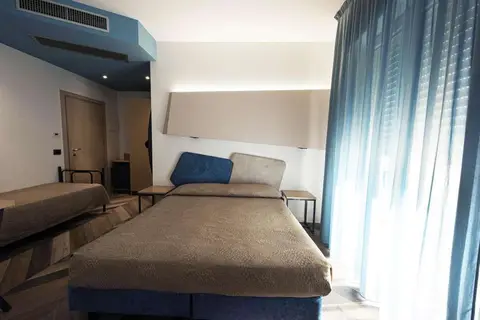 Color Hotel Rimini in Rimini — foto 2