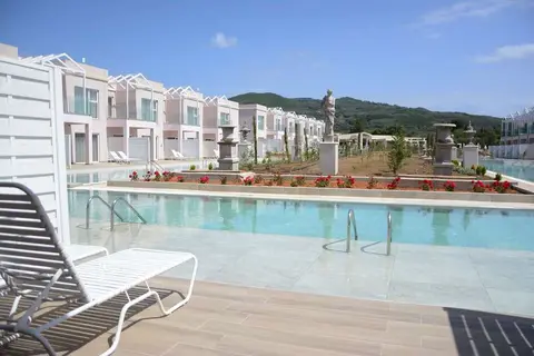 Sandy Beach & Villas in Δήμος Γεωργίου Καραϊσκάκη — foto 2
