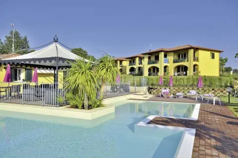 Residence Karina in Moniga del Garda
