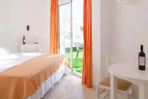 Universal Aparthotel Elisa in Playa de Muro — foto 21
