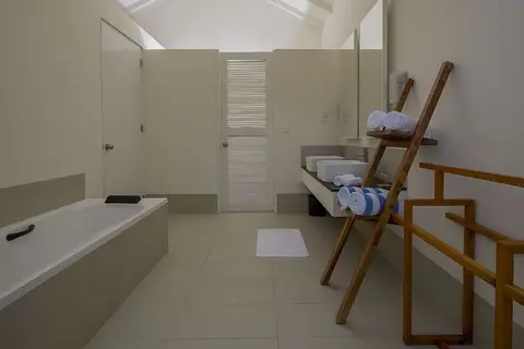 Hondaafushi Island Resort in Dhaalu Atoll — foto 20
