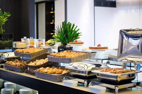 Starhotels Tourist foto 1