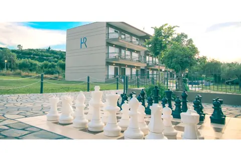 Royal Hotel and Suites in Polichrono, foto 21