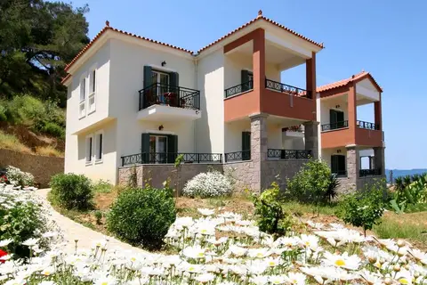 Alma Beach Hotel & Appartementen in Πέτρα — foto 14