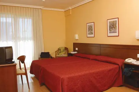 Hotel Carlos I in Benidorm — foto 15