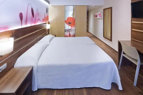 Hotel Volga in Calella — foto 10