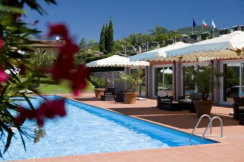 Boffenigo The Golden Hour foto 1