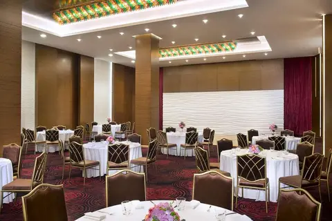 Atana Hotel in Dubai — foto 17