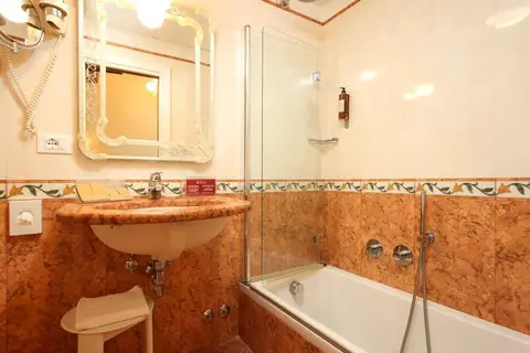 Hotel Da Bruno in Venetië — foto 14